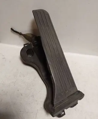 Volkswagen Golf V Accelerator throttle pedal 1K1721503L 6PV00860000