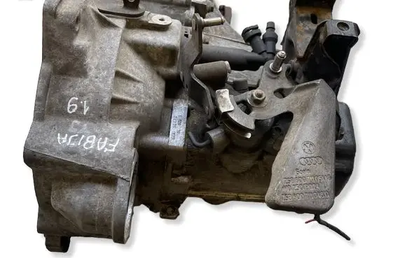 Skoda Fabia Mk1 (6Y) Manual 5 speed gearbox GGU