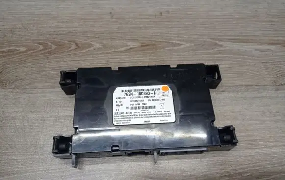 Volvo V70 Bluetooth control unit module 31282129