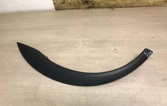 Volvo XC70 Rear arch trim 9190879