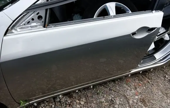 Honda Accord Front door