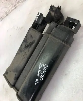 Volkswagen Touran III Active carbon filter fuel vapour canister 5qa201801