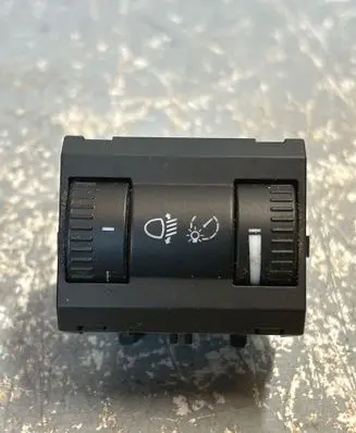 Skoda Octavia Mk2 (1Z) Headlight level height control switch 1Z0941333