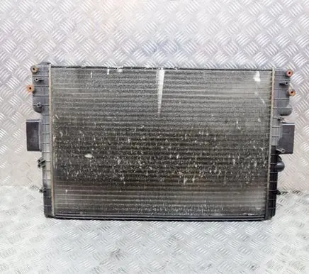 Coolant radiator