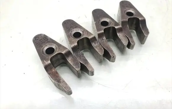 Mercedes-Benz E W212 Fuel Injector clamp holder A6510160438