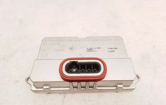 Mercedes-Benz E W211 Headlight ballast module Xenon 5DV00829000
