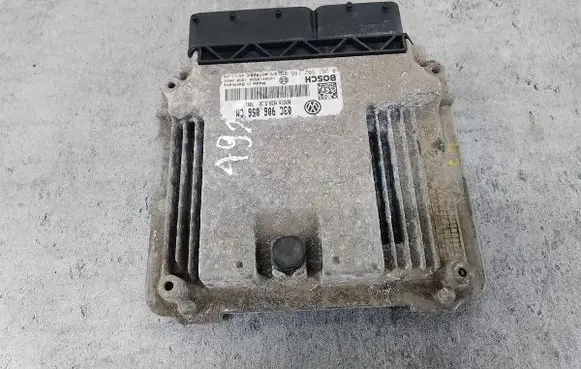 Skoda Octavia Mk2 (1Z) Engine control unit/module ECU 03C906056CM