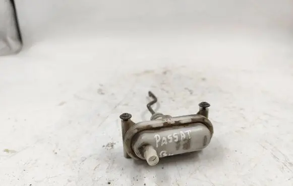 Volkswagen PASSAT B4 Central locking motor 3A9862159A