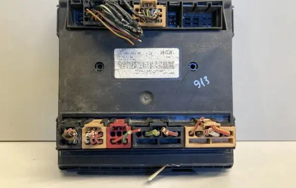 Volkswagen Transporter - Caravelle T5 Comfort/convenience module 28032861