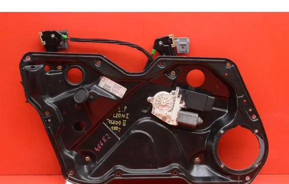 Seat Toledo II (1M) Front door window regulator with motor 1M0837755