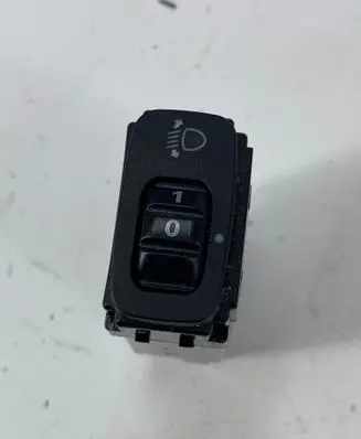 Mitsubishi L200 Headlight level height control switch