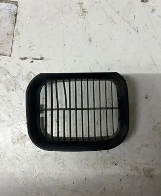 BMW 7 E65 E66 Rear air vent grill 18028810 8580421
