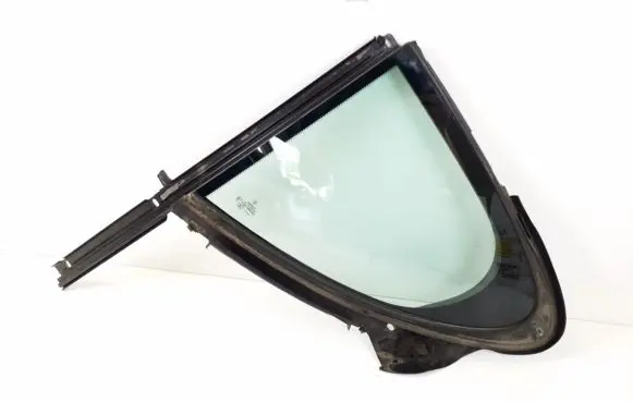 Rear vent window glass
