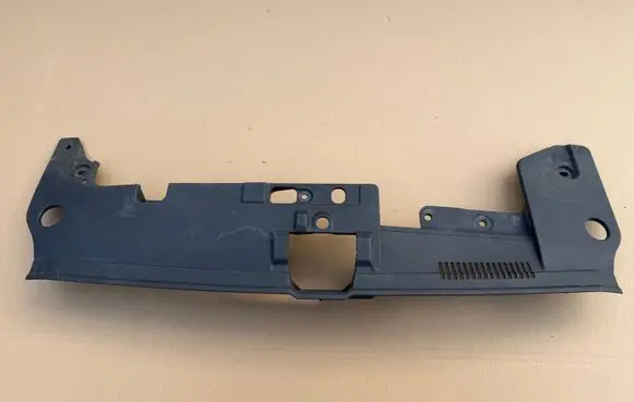 Mitsubishi Lancer X Radiator trim 6400A831