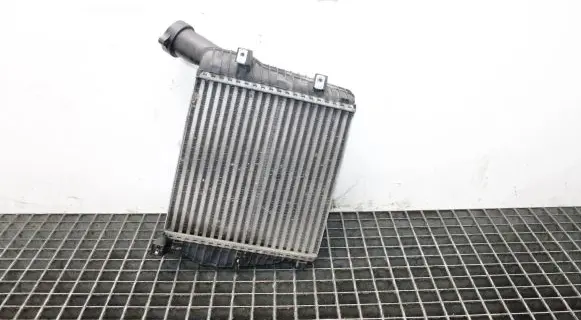 Audi Q7 4L Intercooler radiator 8ML376729561 99000037