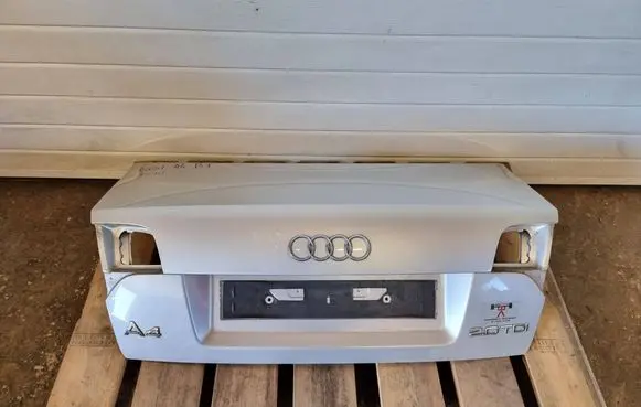 Audi A4 S4 B7 8E 8H Tailgate/trunk/boot lid
