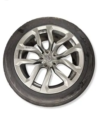 Nissan 370Z R18 alloy rim 