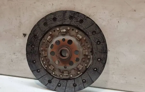 Volkswagen Golf V Clutch pressure plate A6514