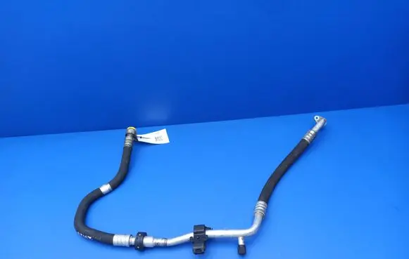 Mercedes-Benz E W211 Air conditioning (A/C) pipe/hose A2118304515