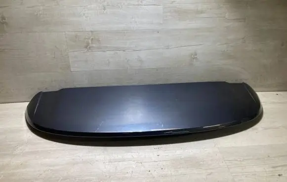 Tailgate/trunk spoiler