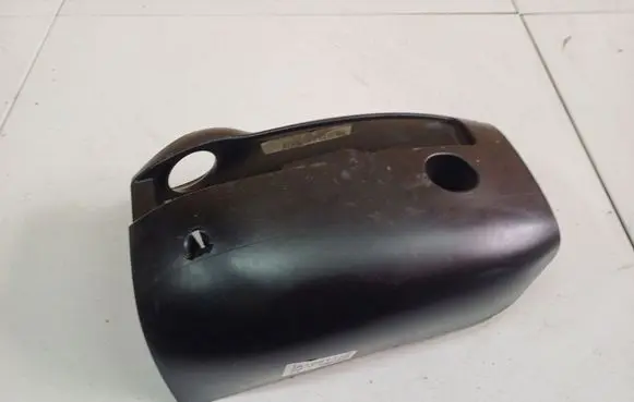 Steering wheel column trim