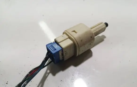 Toyota Corolla Verso AR10 Brake pedal sensor switch 