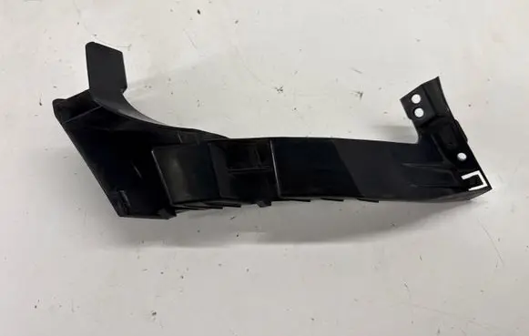 Alfa Romeo Stelvio Rear bumper mounting bracket 50535781