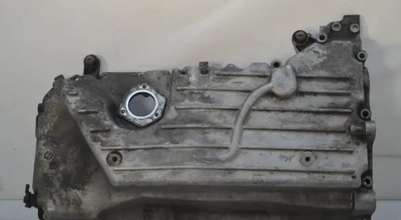 Audi A4 S4 B7 8E 8H Oil sump 070105605L