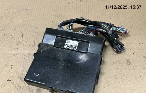 Toyota Auris E180 Other control units/modules 8968102030