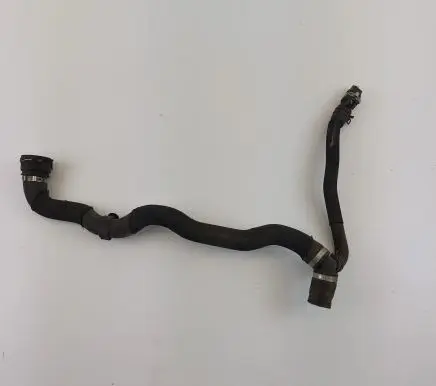 Mini Cooper Countryman R60 Engine coolant pipe/hose 9802104