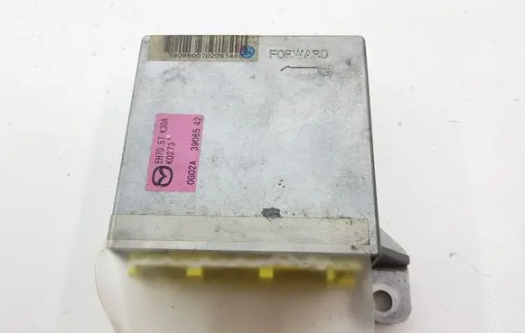 Mazda CX-7 Airbag control unit/module EH7057K30A