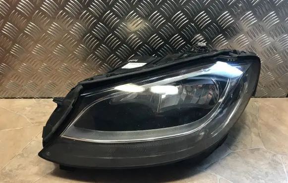 Mercedes-Benz C W205 Headlight/headlamp A2058200761