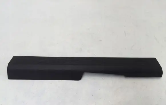 Nissan Qashqai J12 Front sill trim cover 769B46UA1A