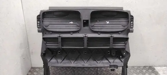 BMW X5 E70 Radiator support slam panel 7222953
