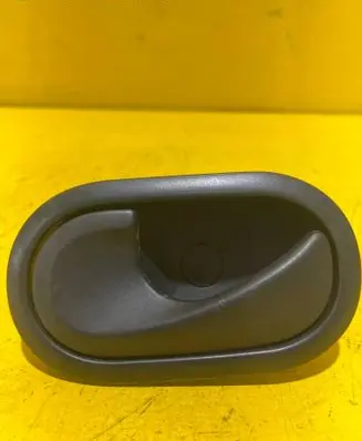 Renault Clio III Rear door interior handle 82472gh