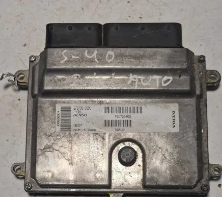 Volvo S40 Engine control unit/module P30729800 T32672 2797009290
