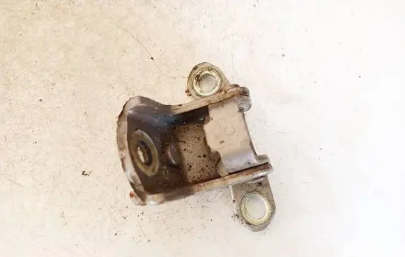 Nissan Note (E11) Rear door lower hinge