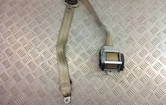 Skoda Octavia Mk1 (1U) Front seatbelt 1Z0857702B 602035600 008R000