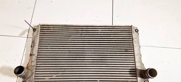Toyota Avensis T250 Intercooler radiator
