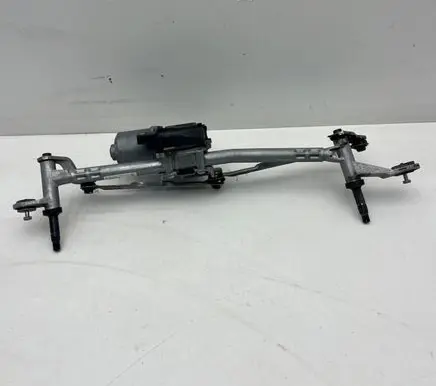 Front wiper linkage