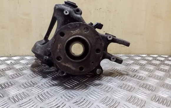 Audi A5 8T 8F Rear wheel hub 8K0505436Q