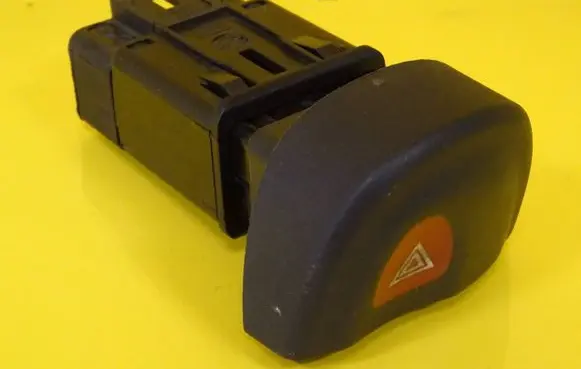 Renault Megane I Hazard light switch 435867