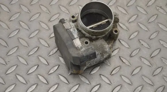 BMW 7 F01 F02 F03 F04 Throttle valve 7555944