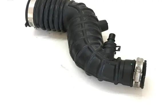 Intercooler hose/pipe