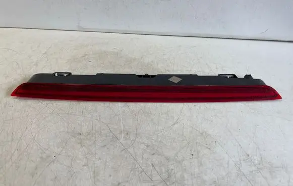 Porsche Taycan 9J1 Third/center stoplight 9Y0945097C