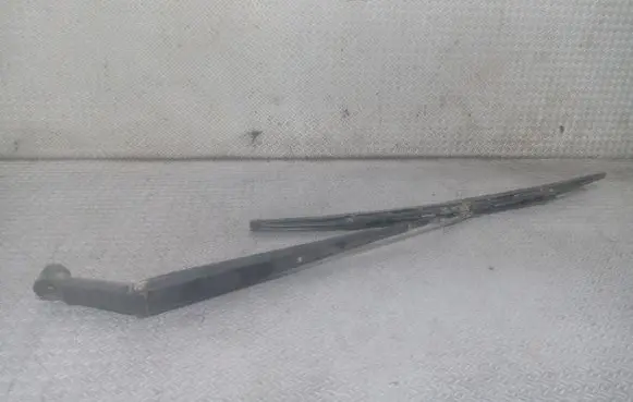 Toyota Yaris Verso Windshield/front glass wiper blade 
