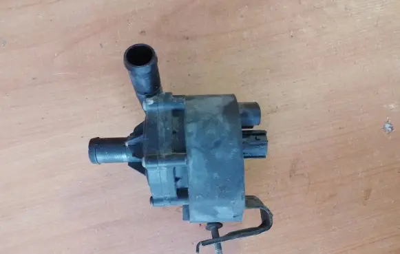 Tesla Model S Electric auxiliary coolant/water pump 103534800G