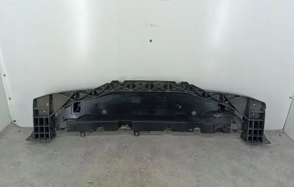 Peugeot 207 Front bumper skid plate/under tray 9649583180