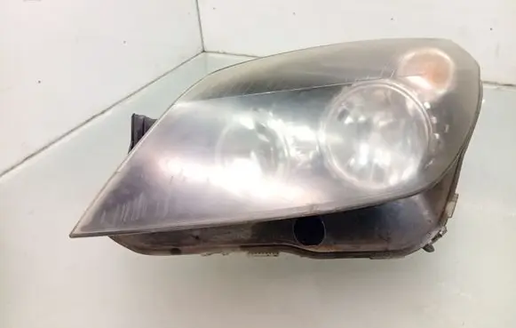 Opel Astra H Headlight/headlamp 1EG27037001