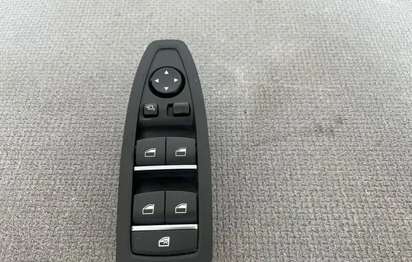 BMW 1 F20 F21 Electric window control switch 9362107
